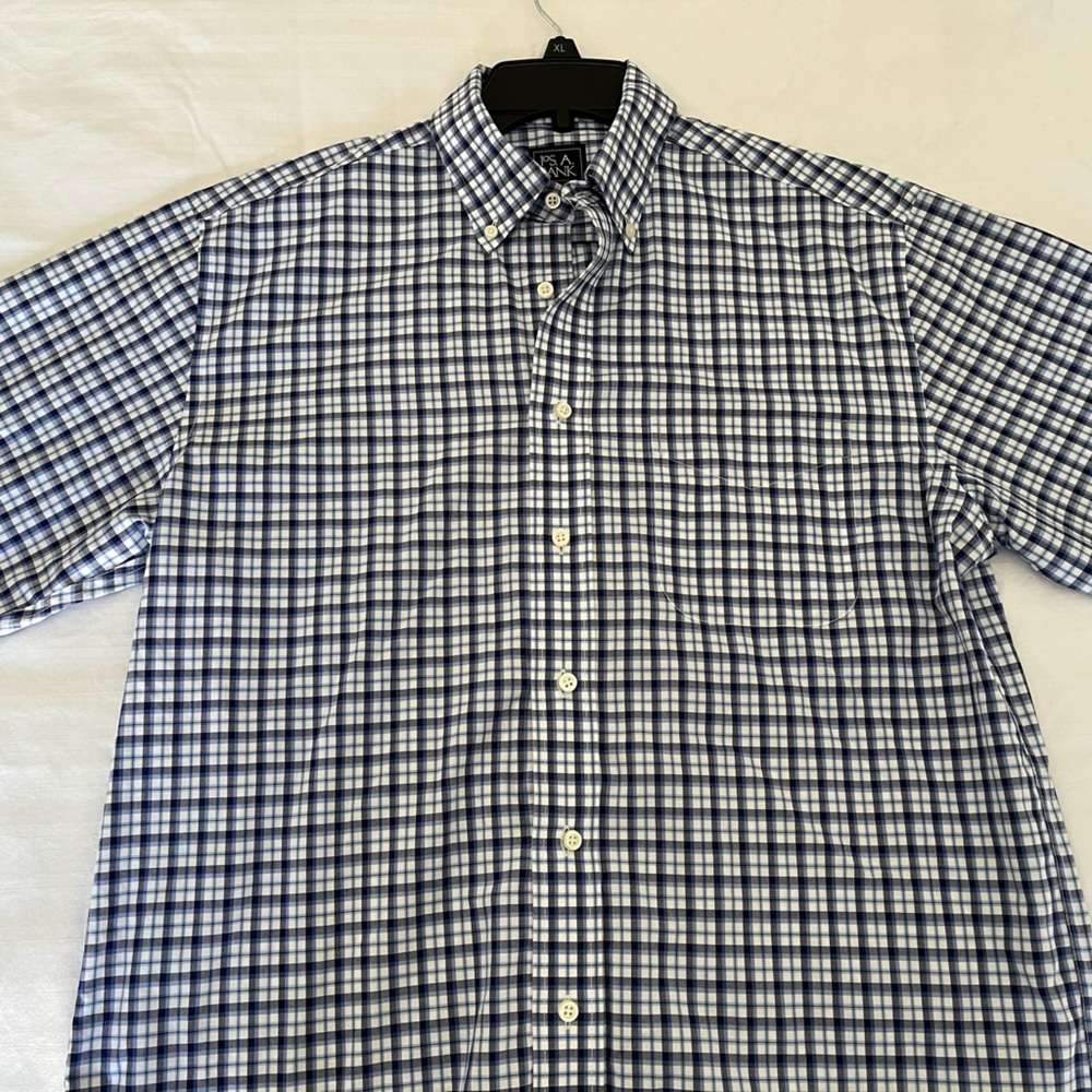 Jo’s A Bank button down